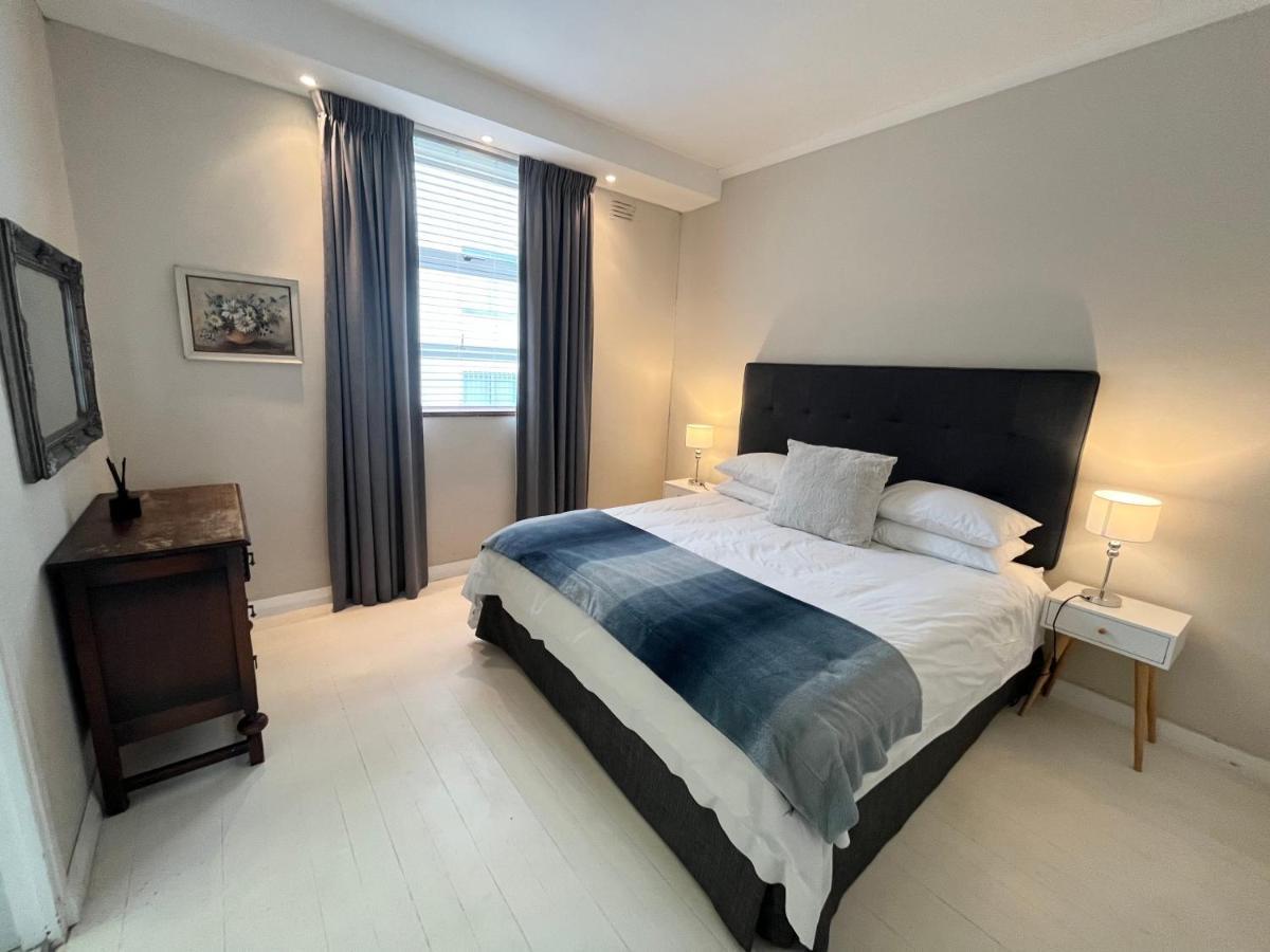 Seapoint Gem Lägenhet Kapstaden Exteriör bild